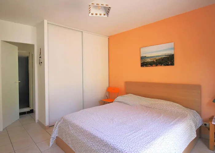 Familiale Au Cap Ferret: Face Aux Dunes, Proche Plage, Grand Jardin Et Terrasse, 10 Pers - Fr-1-736-8 Vila *